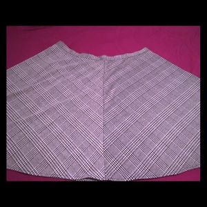 ModCloth Houndstooth Skirt 4x